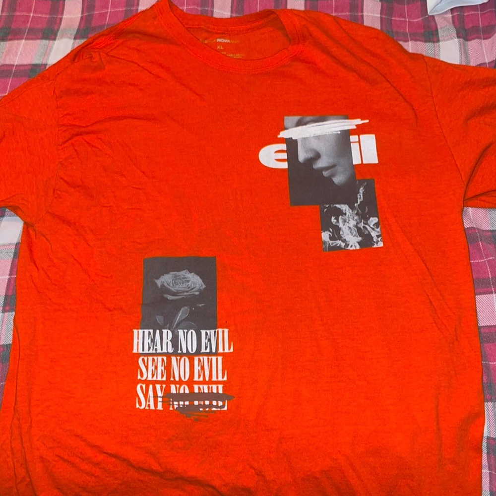 Fashionnova see no evil T-shirt, orange and grey sz XL